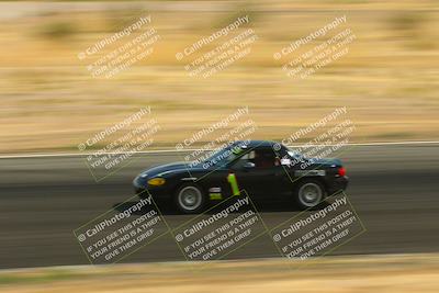 media/May-31-2025-CalClub SCCA (Sat) [[2c1a04e1ee]]/Race/Group 5/Turn 4b/